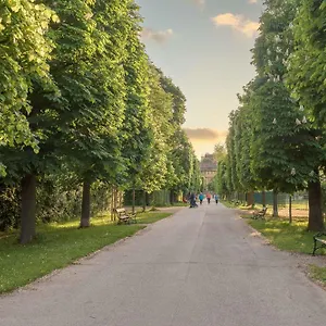 https://new-limehomekarajangasse.vienna-besthotels.com